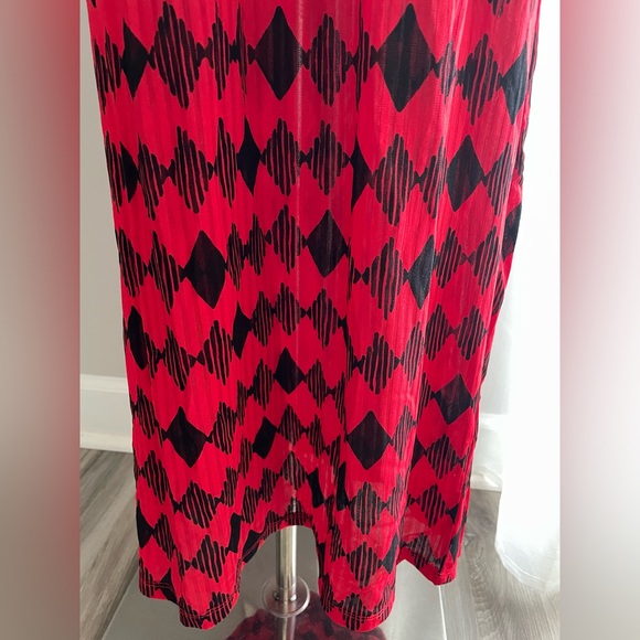 NWT ZARA Geometric Print Red Midi/Maxi Belted Dress Size Medium - Picture 8 of 13